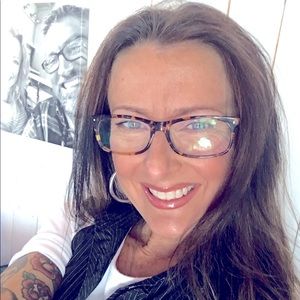 Meet your Posher, Rhonda